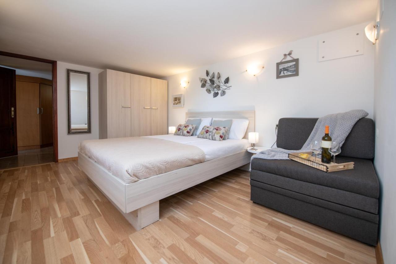 Apartment Amalia Volosko Opatija Luaran gambar