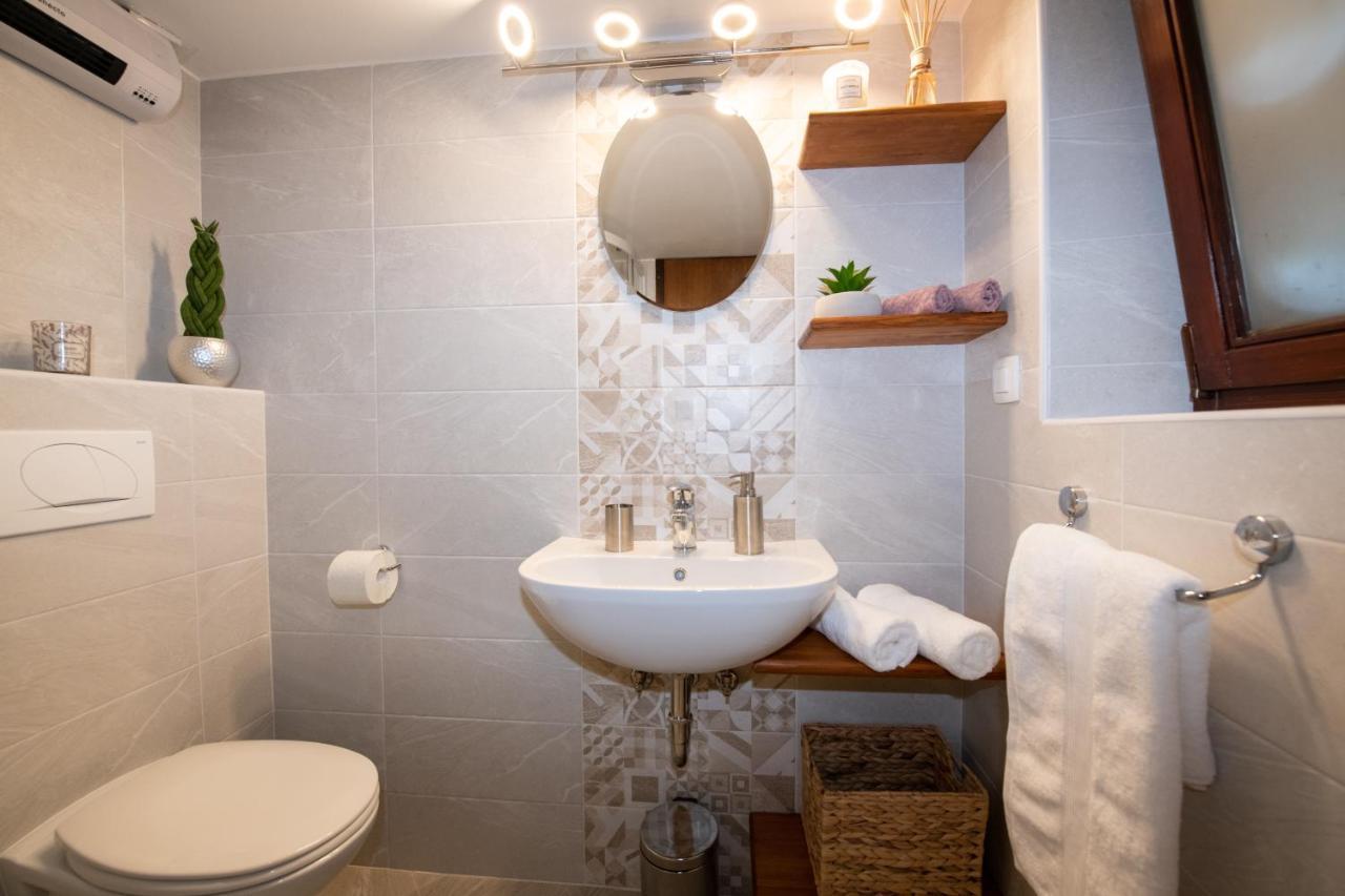 Apartment Amalia Volosko Opatija Luaran gambar