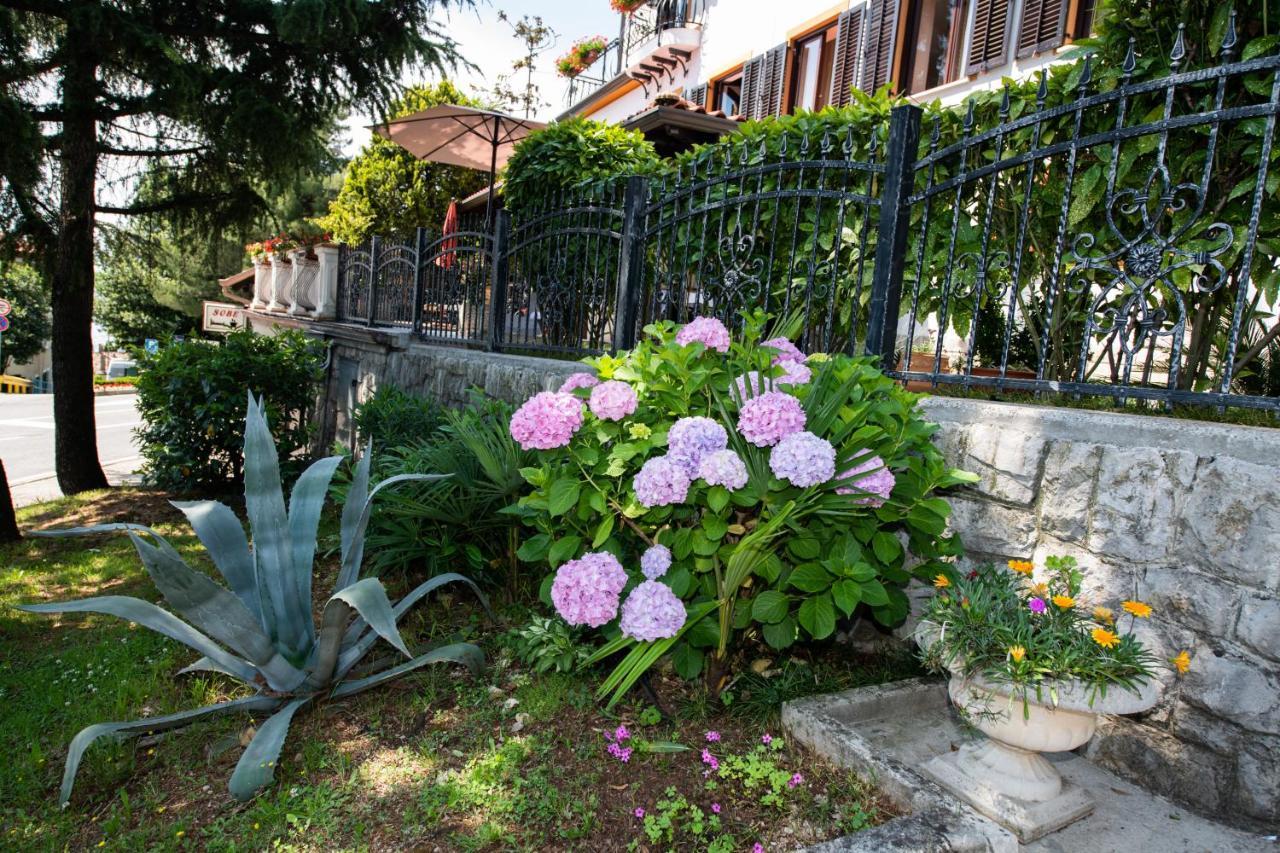 Apartment Amalia Volosko Opatija Luaran gambar